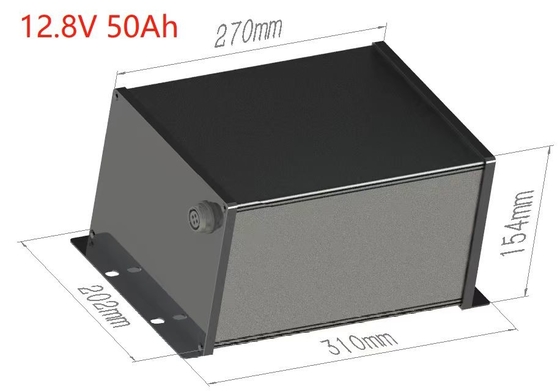 640Wh Bateria de luz solar de rua 12V 50Ah LiFePO4 Bateria integrada BMS E MPPT