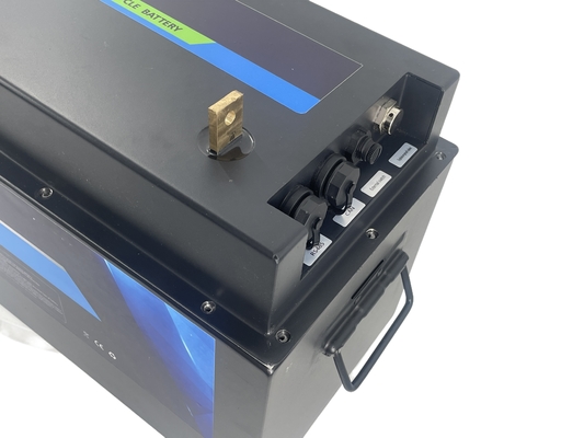 UN38.3 MSDS Marine LiFePO4 Bateria 12.8V 600Ah Para ambientes marinhos adversos