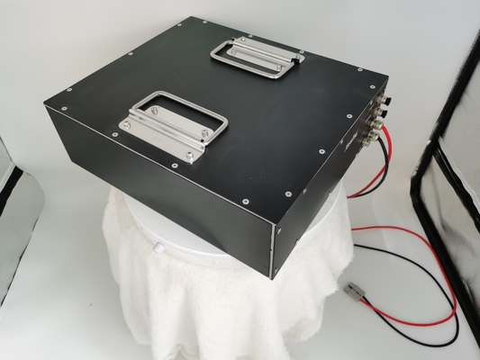 LFP de alta temperatura 48V 50Ah LiFePO4 Bateria de lítio para aGV de logística